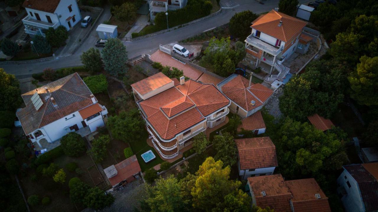 Villa Royale Krk คิร์ก ภายนอก รูปภาพ